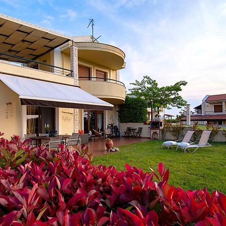 #Luxlikehome Hill Summer Villa Elani Buitenkant foto