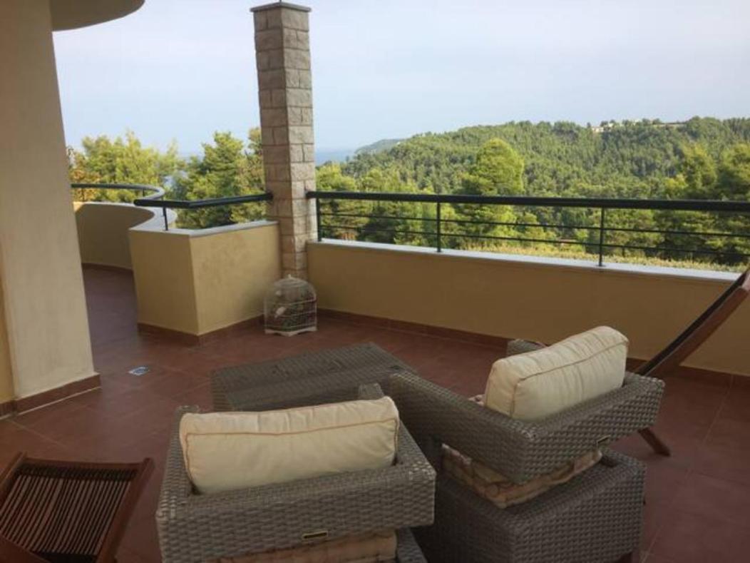 #Luxlikehome Hill Summer Villa Elani Buitenkant foto