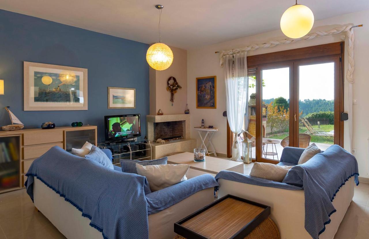 #Luxlikehome Hill Summer Villa Elani Buitenkant foto